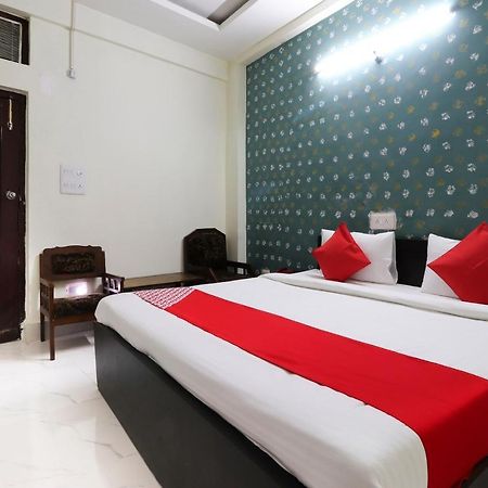 Oyo 40431 Hotel Amar Prem Lucknow Exterior photo