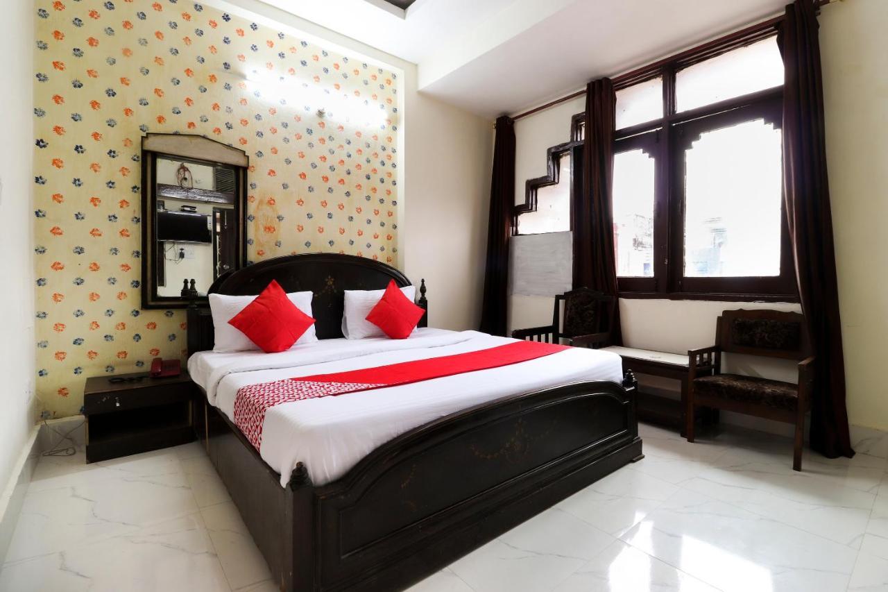 Oyo 40431 Hotel Amar Prem Lucknow Exterior photo